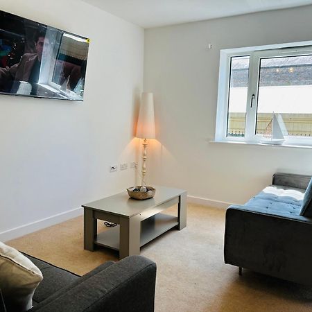 Modern Apartment Broad Gauge Way - Ideal For Work And Leisure Вулвергемптон Екстер'єр фото